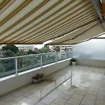 T2 Climatise Au Centre-ville Du Lavandou Avec Terrasse Et Parking - Fr-1-308-47 Le Lavandou